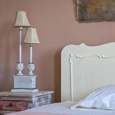 Landsted Centaur & Maisonettes *